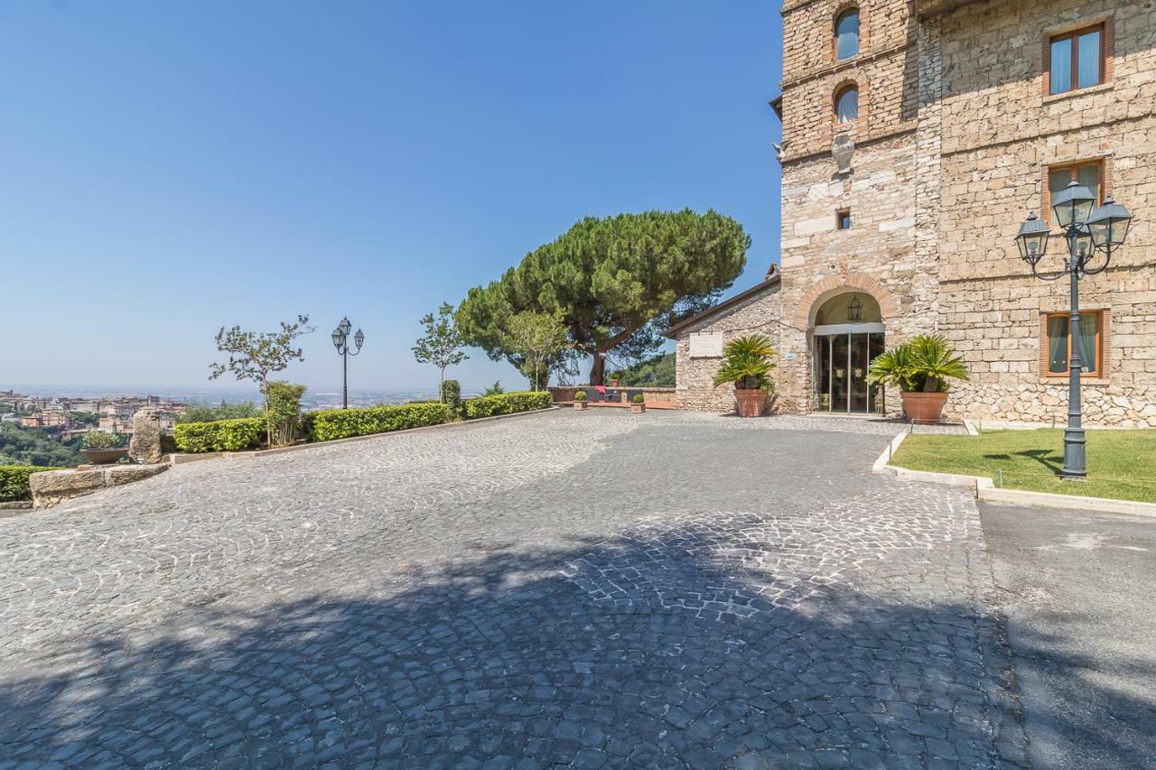 Hotel Torre Sant'Angelo Tivoli Exterior photo